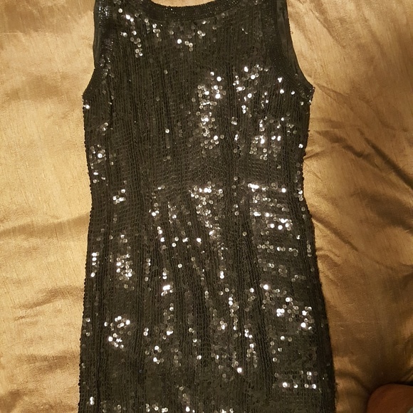 Evening Dress - Picture 2 of 3